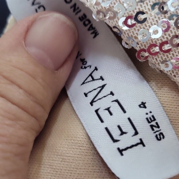 Mac Duggal Ieena 70142 Halter Gown NWT Ombre  size 4 - Picture 5 of 7